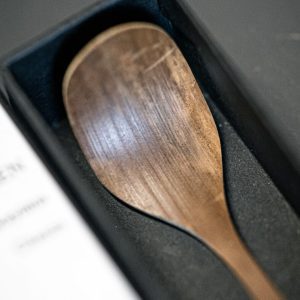 Suikaen Takayama black bamboo mizuya chashaku